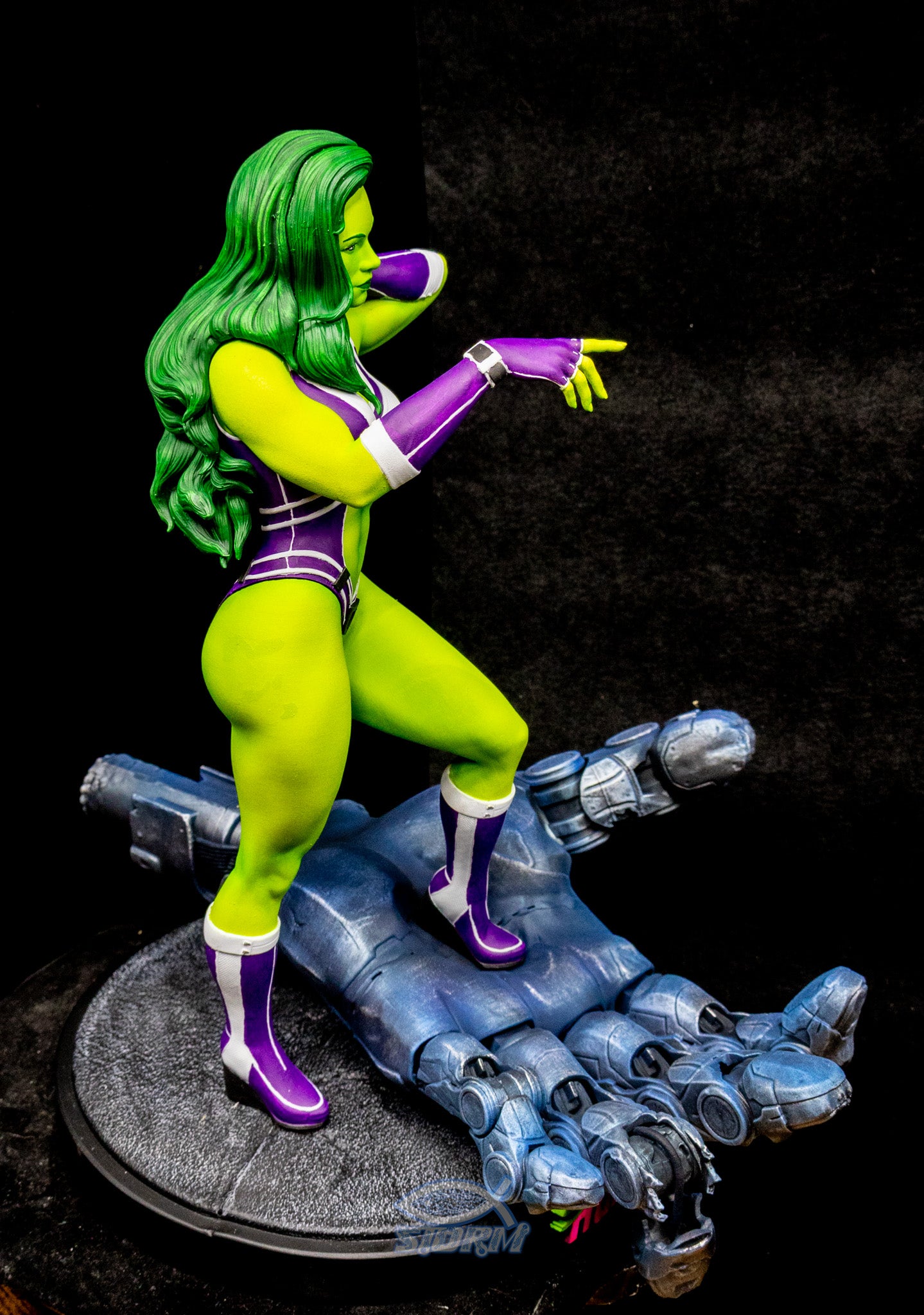 She-Hulk Collectible Resin Fan Art Pro Painted - MTO (OC)