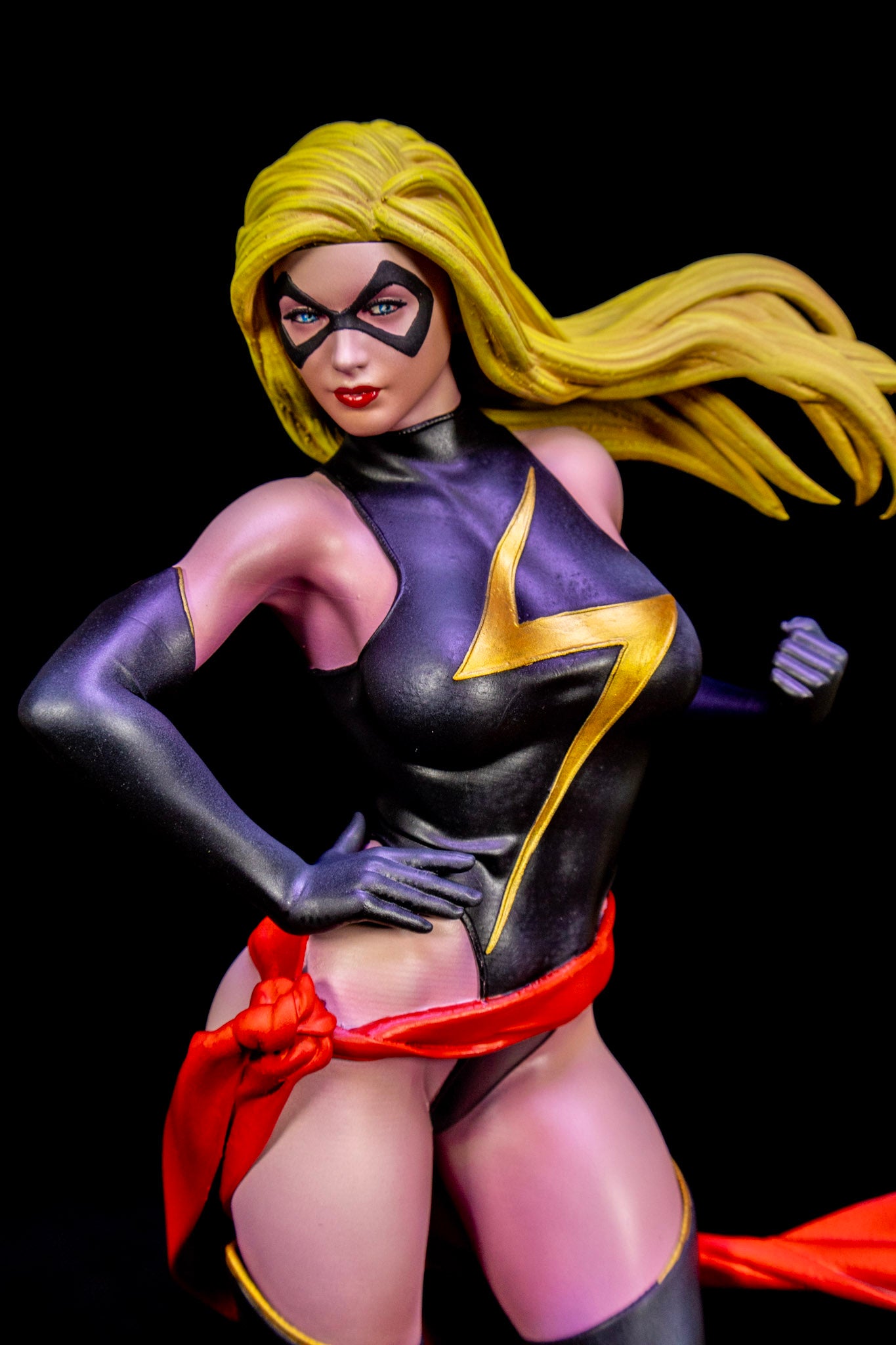 Ms. Marvel Resin Fan Art - MTO