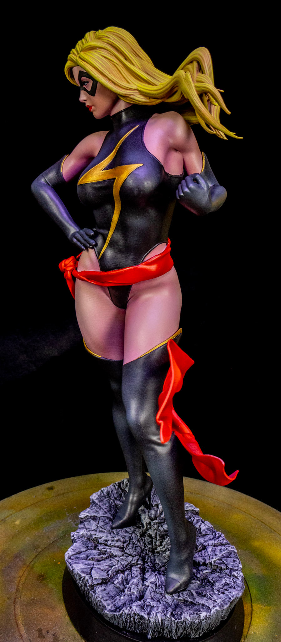 Ms. Marvel Resin Fan Art - MTO