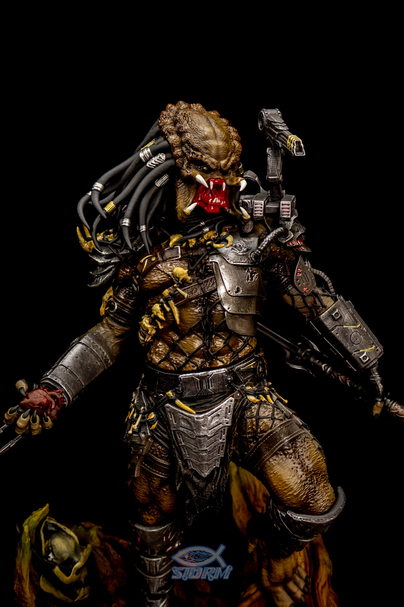 Deadly Alien Warrior Resin Fan Art - MTO (ZEZ)
