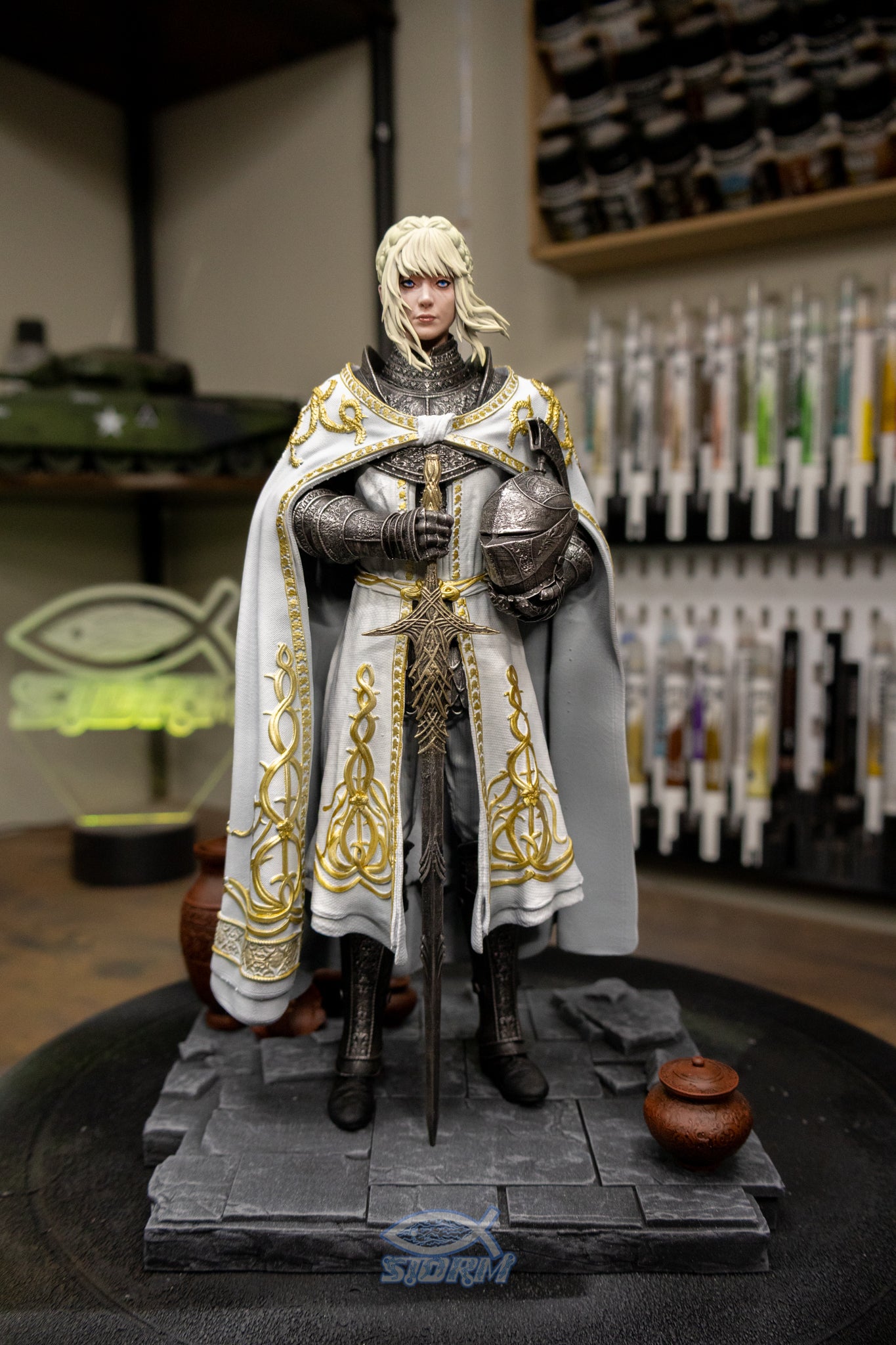 Leda Resin Fan Art (Design by Bulkamancer)