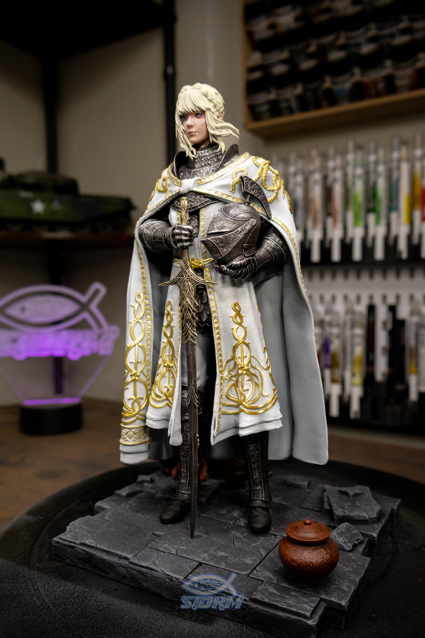 Leda Resin Fan Art (Design by Bulkamancer)