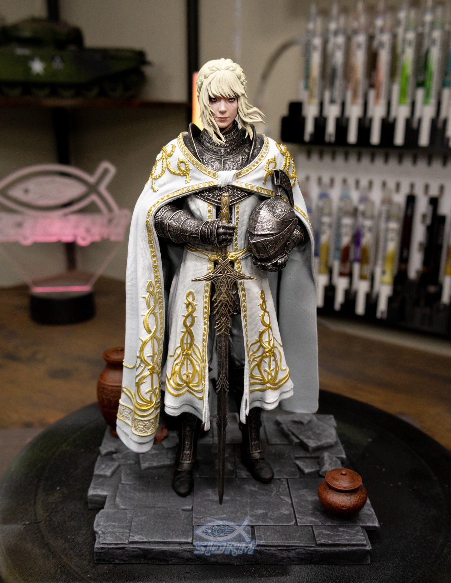 Leda Resin Fan Art (Design by Bulkamancer)