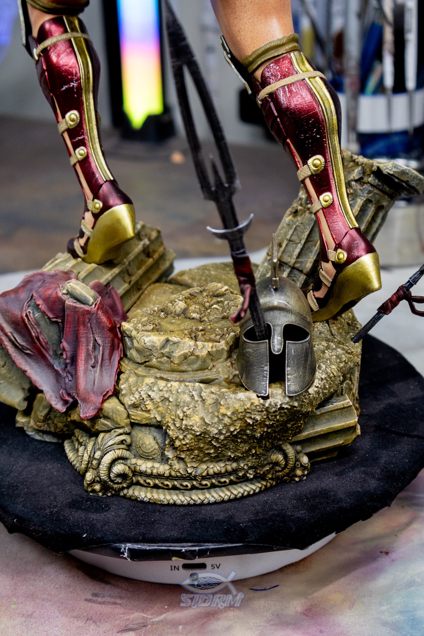 Wonder Woman Resin Fan Art Pro Painted - MTO (ZEZ)