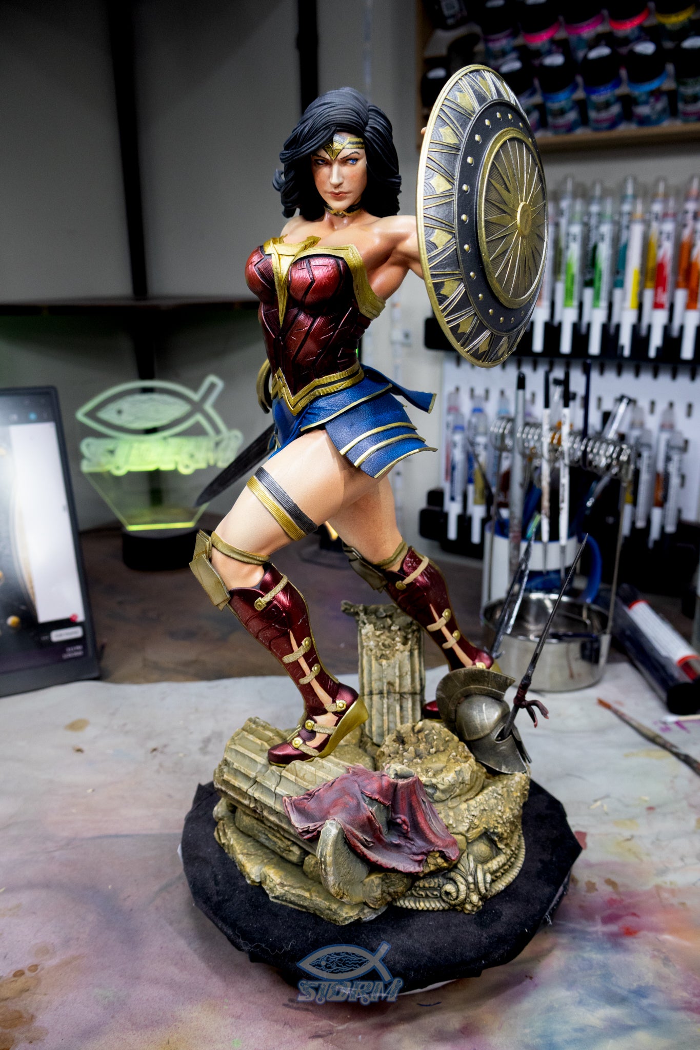Wonder Woman Resin Fan Art Pro Painted - MTO (ZEZ)