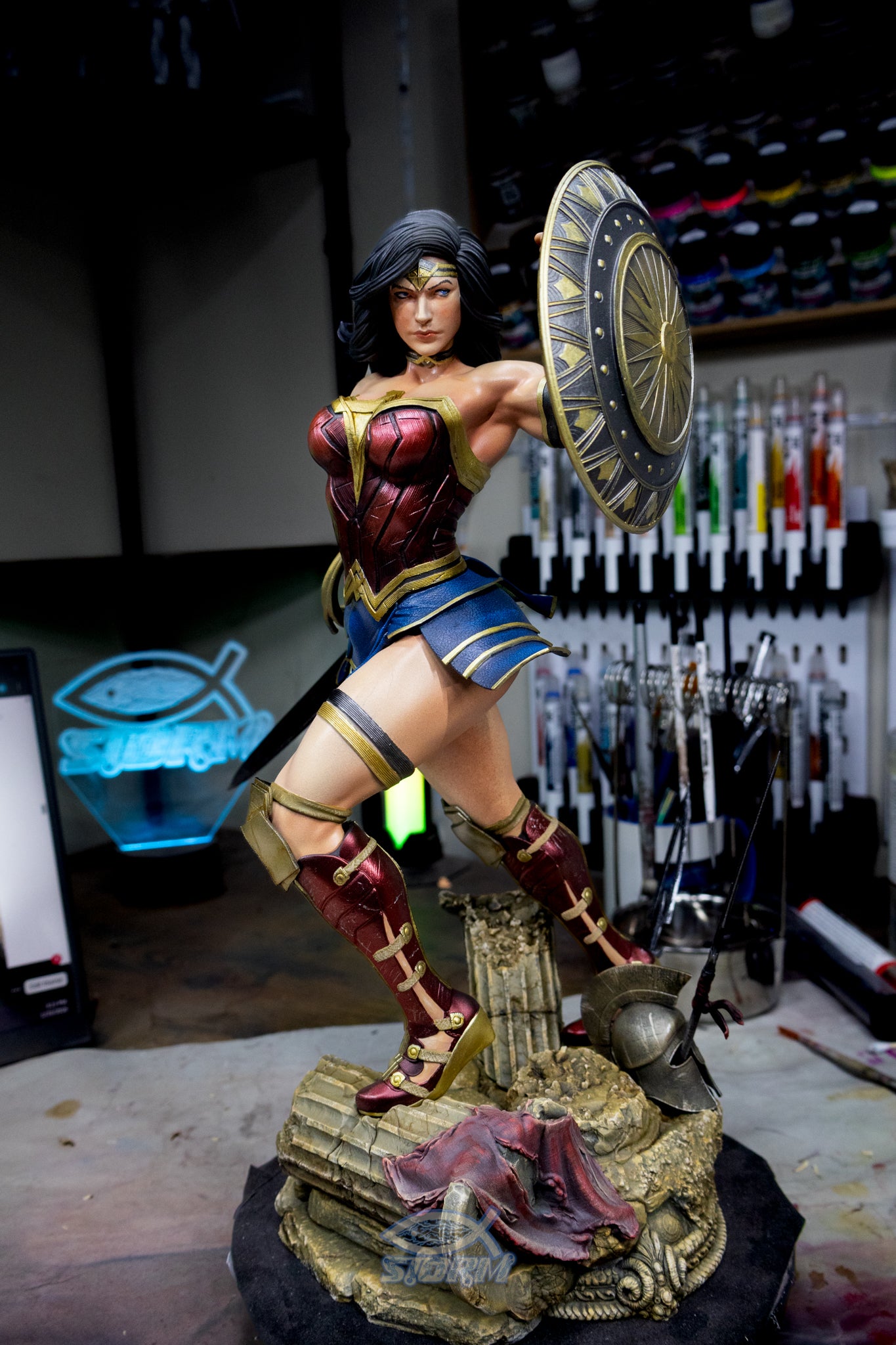 Wonder Woman Resin Fan Art Pro Painted - MTO (ZEZ)