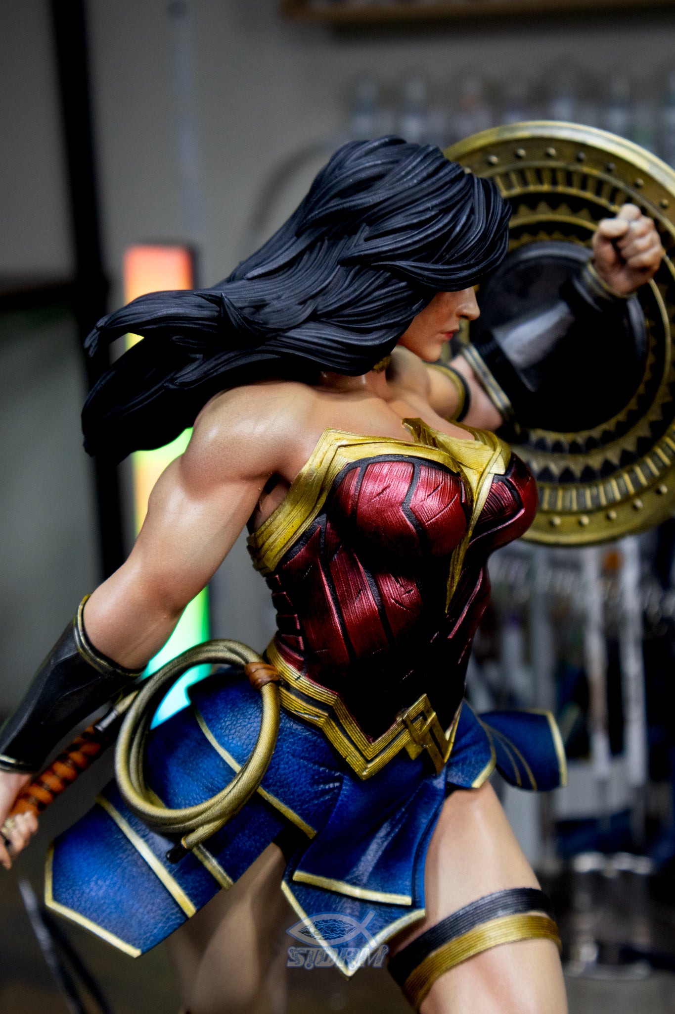 Wonder Woman Resin Fan Art Pro Painted - MTO (ZEZ)