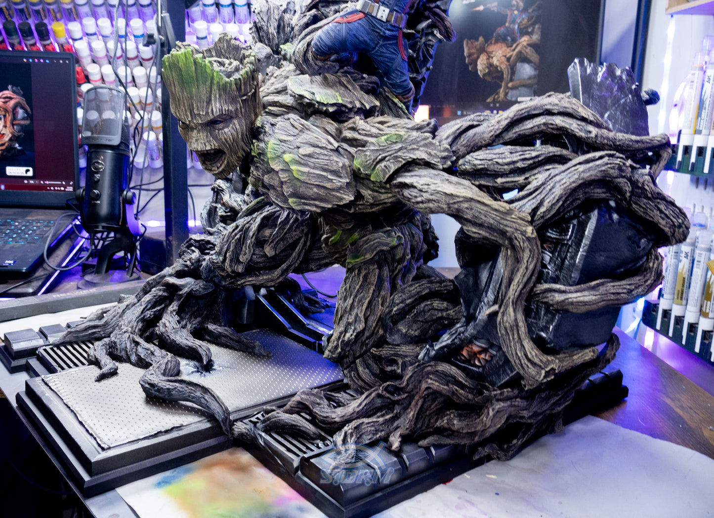 Rocket and Groot - MTO (Designed by ZEZ Studios)